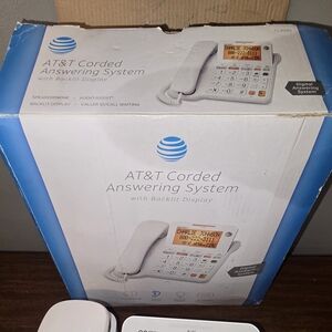 AT&T Corded Answering Phone - White